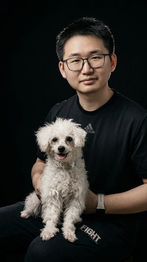 Fengyu WANG with his dog